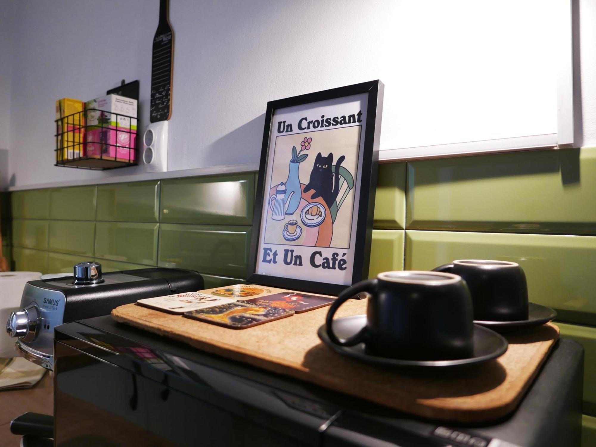 Central Studio Apartment Apartment *
